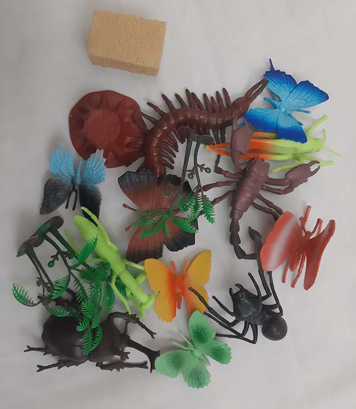 اسباب بازی فیگور حشرات